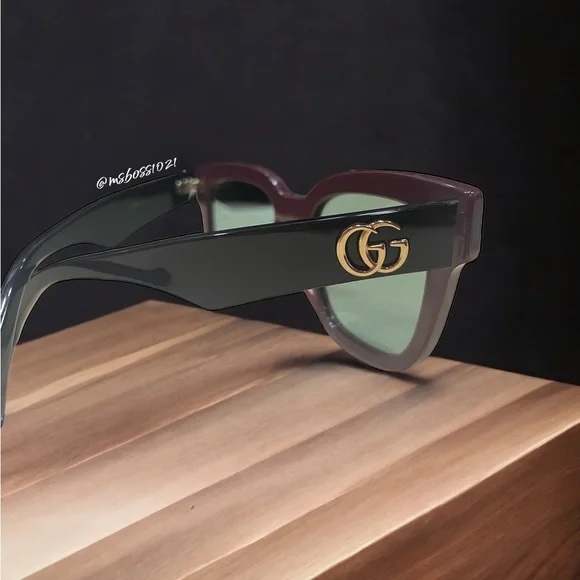 Gucci Authentic Burgundy/Black Sunglasses W/Gold GG+Case BRAND NEW NEVER WORN s-l400.jpg main image 2